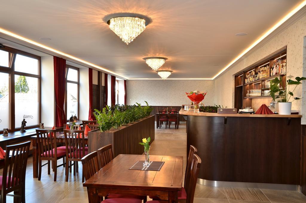 Hotel Sonata Hradec nad Moravicí Exterior foto
